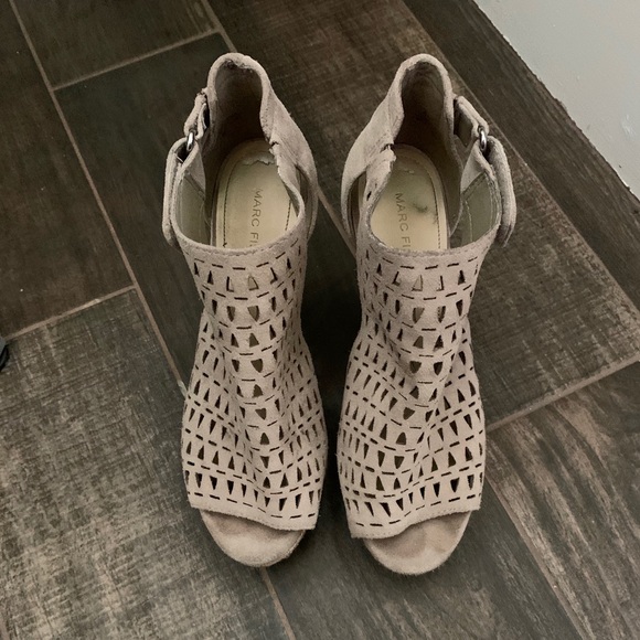 Marc Fisher Platform Espadrille Shoes - Picture 5 of 5